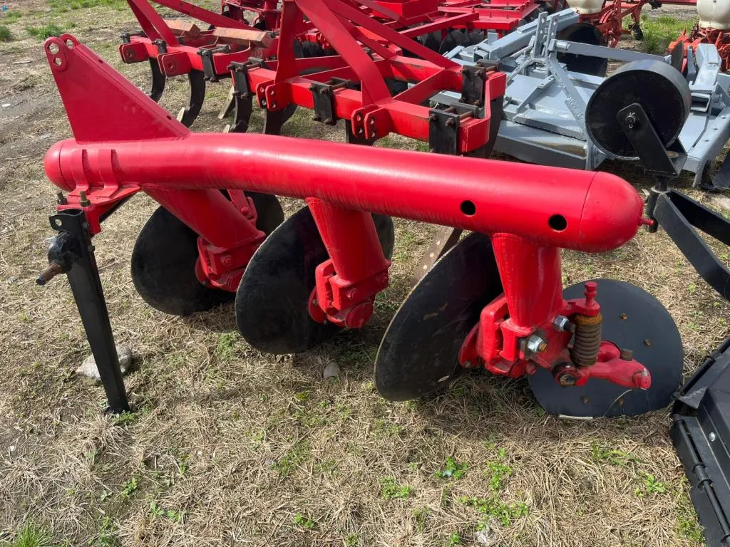 Arado 3 discos Massey Ferguson 
