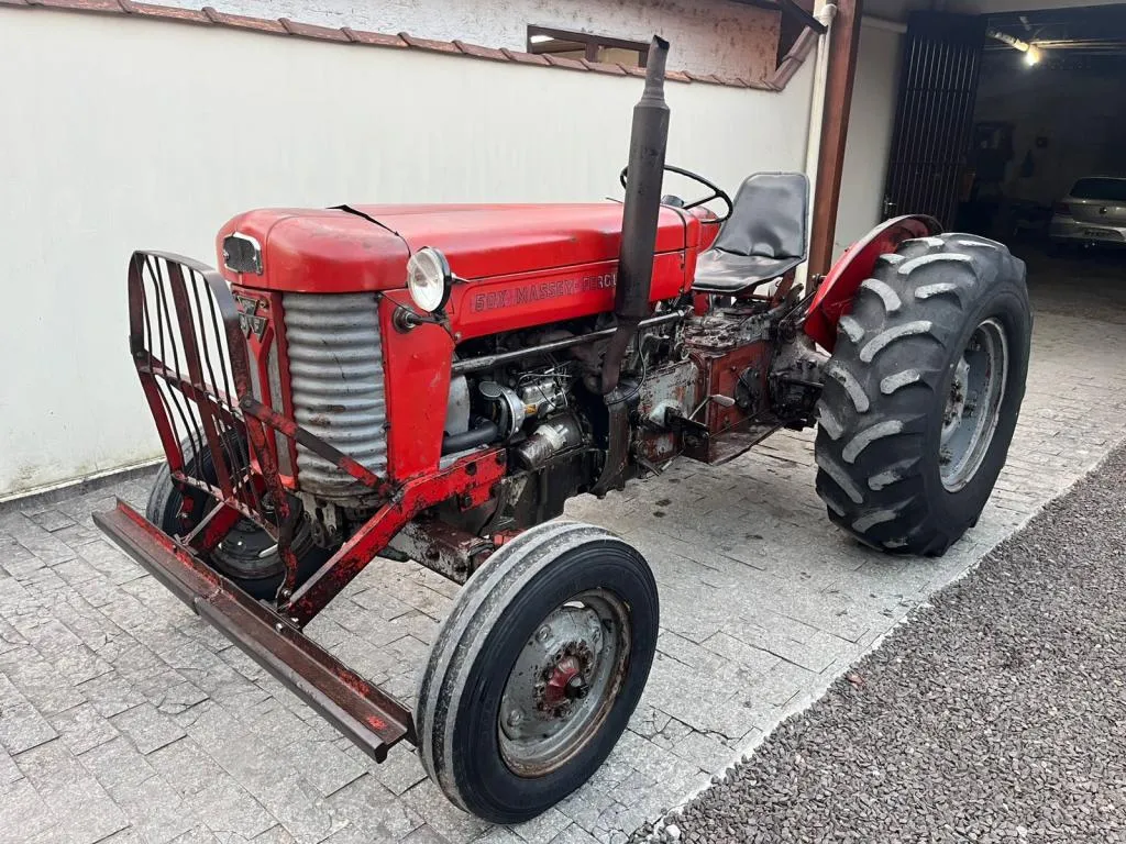 Trator Massey Ferguson 50 X 