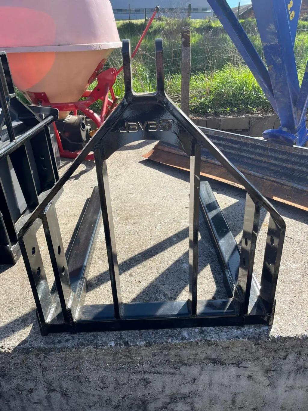 Paleteira garfo para bins Revel nova maciço 