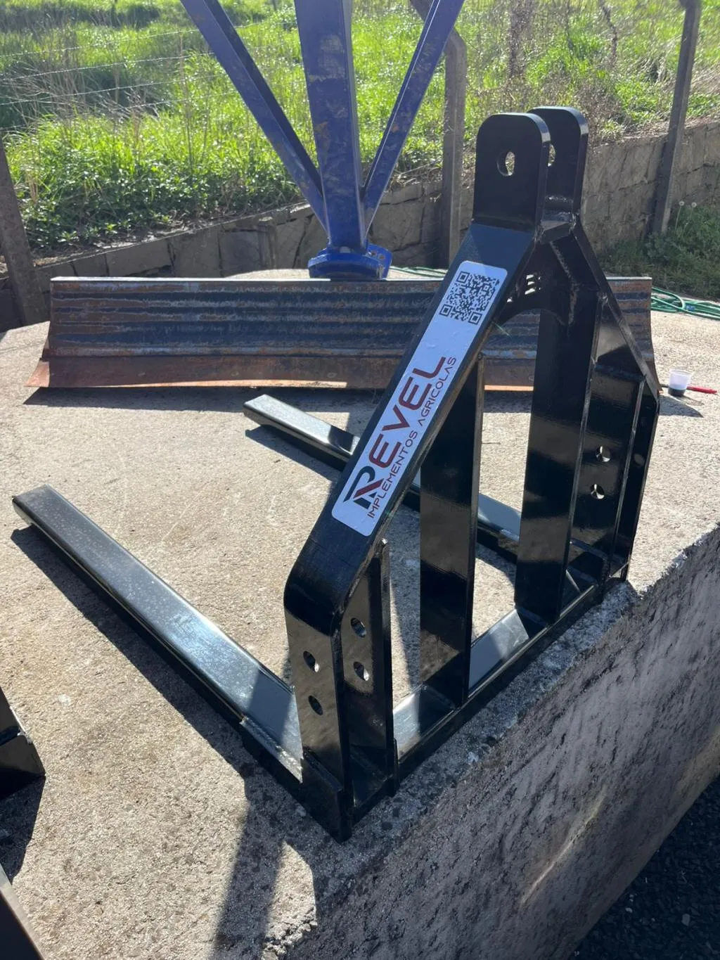 Paleteira garfo para bins Revel nova maciço 