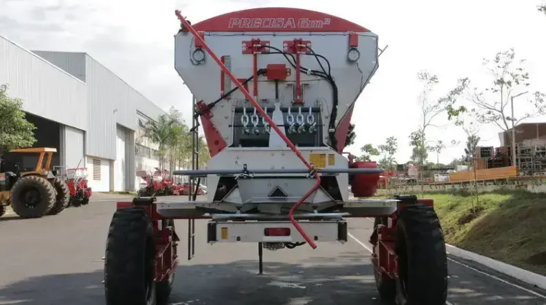 Distribuidor de Fertilizante Jumil Jm Precisa 16.000