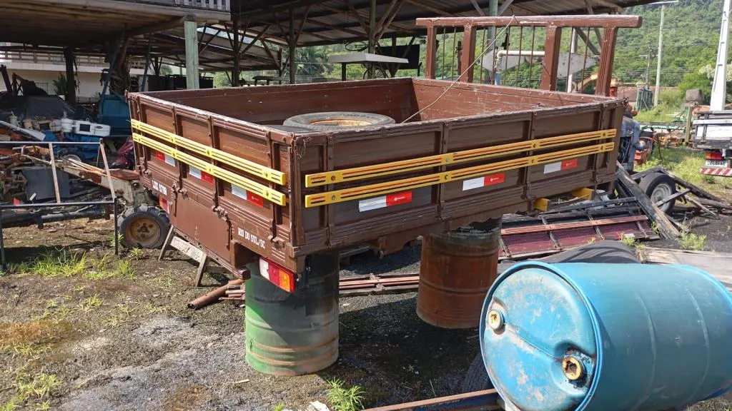 Carroceria de madeira pra D20 d10