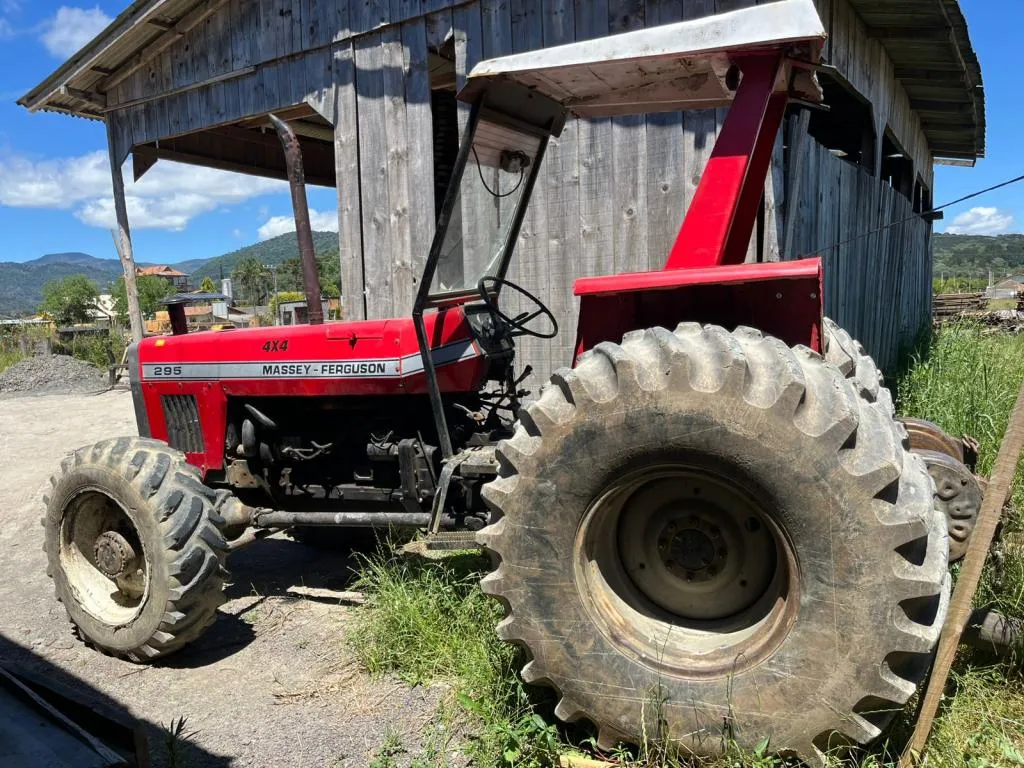 Trator Massey Ferguson 295 4x4 Ano 1989