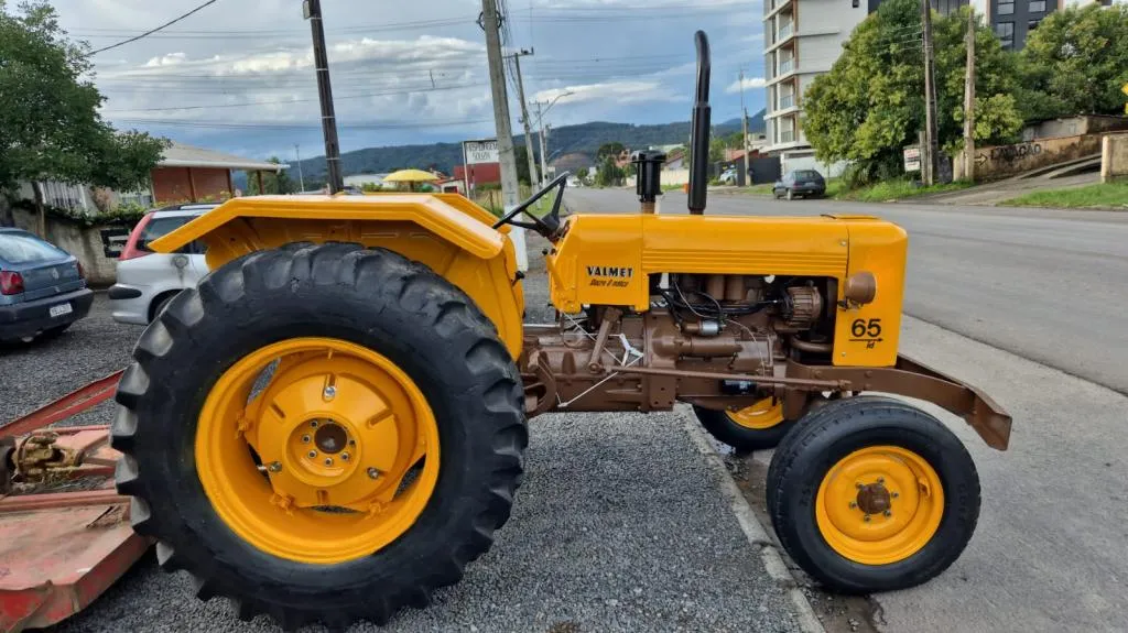 Trator Valmet modelo 65 id ano 1980