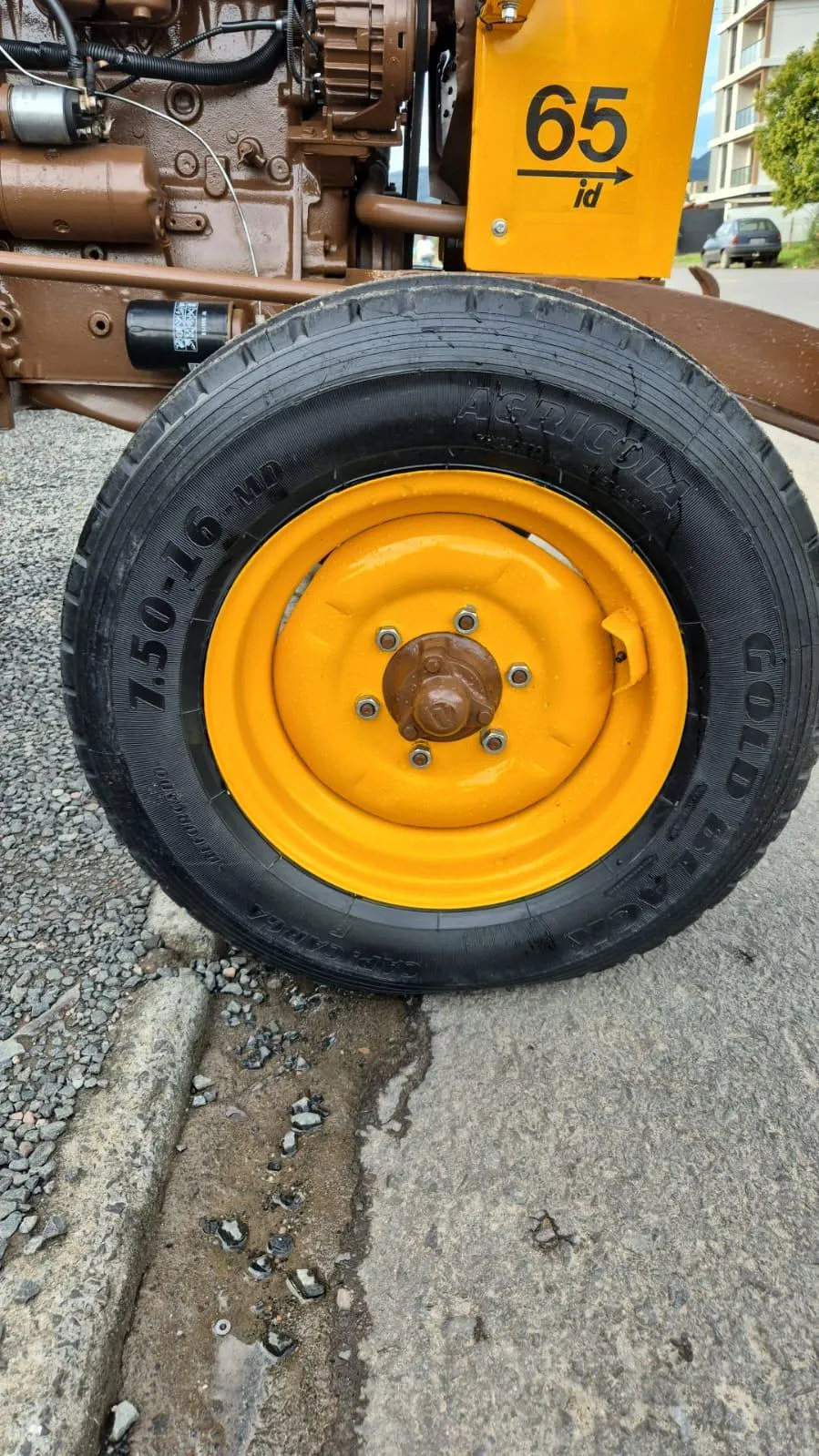 Trator Valmet modelo 65 id ano 1980
